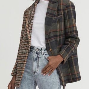 Something Navy two-tone blazer. SIZE XS. SOLD OUT